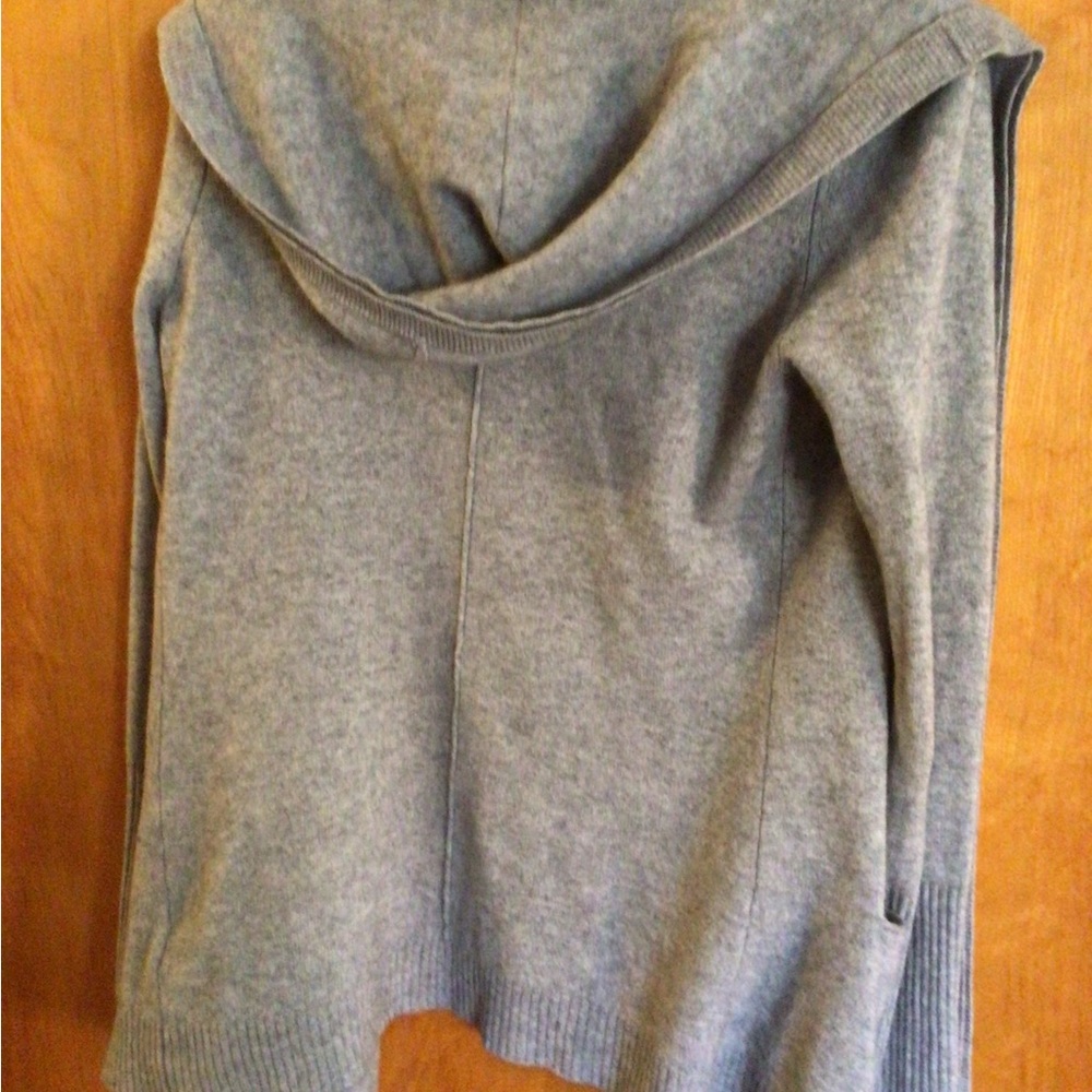 Cashmere Cardigan - Picture 2 of 4